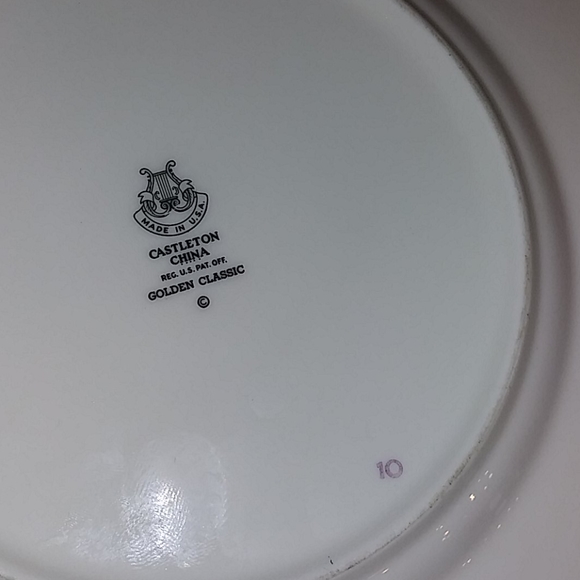 1119 Set of 2 Castleto Golden Classic Salad Plates - Picture 8 of 9